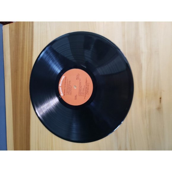 The Greatest Hits of Walt Disney 33 1/2 LP Vinyl‎ - Picture 4 of 4